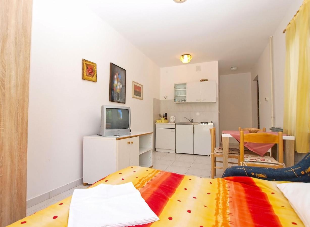 Apartments Puntizela 727 Pula Zewnętrze zdjęcie